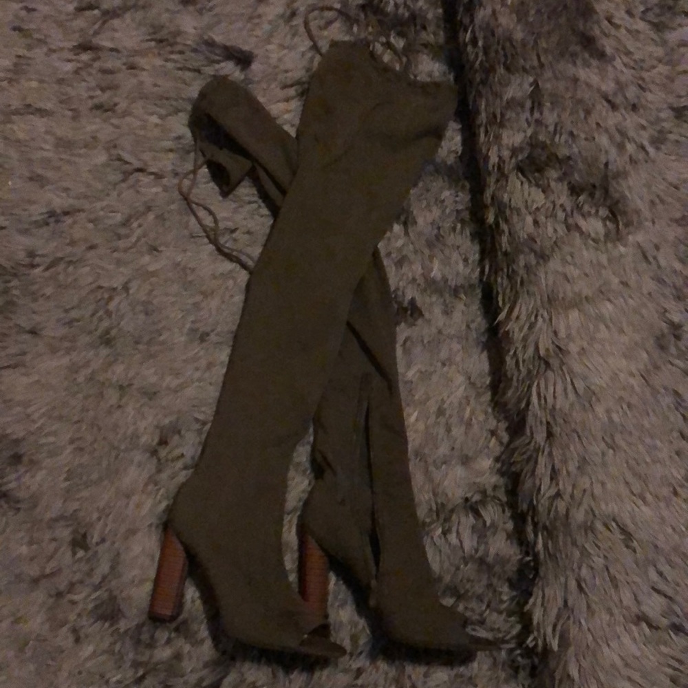 Fashion nova boots